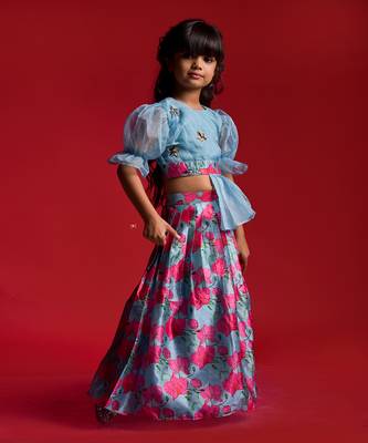 Puffed Sleeves crop top with Lahenga 2