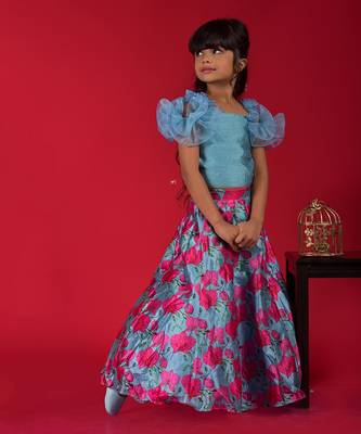 Ruffled Sleeves crop top with dupatta and Lahenga 4