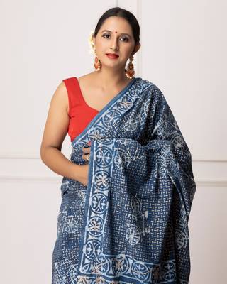 Nancy Indigo Dabu Print Cotton Saree with Blouse 4