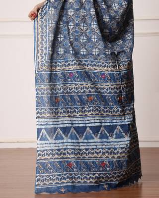 Natali Indigo Dabu Print Cotton Saree with Blouse 5