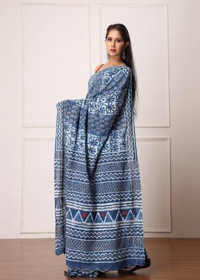 Navya Indigo Dabu Print Cotton Saree with Blouse 4