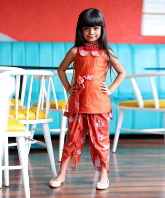 Peter Pan collared Kurta with Dhoti and Dupatta 1
