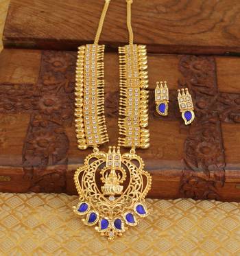 Kerala traditional Palakka  Temple  mango necklace with screw back earrings 1