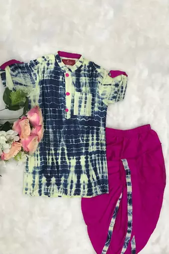 Tie and dyed blue kurta with pink dhoti