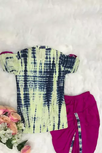 Tie and dyed blue kurta with pink dhoti