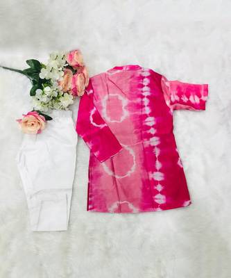 Tie and Dyed different cut Kurta with off white chudidar 4