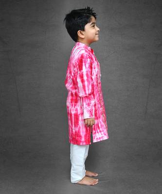 The boy in Pink 2