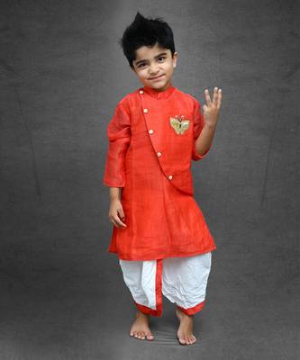 The boy in Red 2