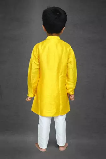 Embroidered Half Jacket Kurta And Pyjama