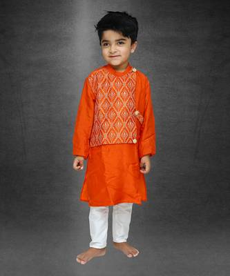 Embroidered Half Jacket Kurta And Pyjama 1