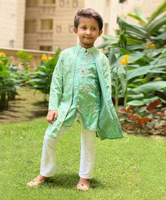 Green Embroidered Kurta with offwhite Chudidar 1