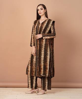 Brown And Gold Kurta Sets 4