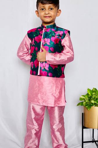 Floral Bandi with pink Kurta and Pajama