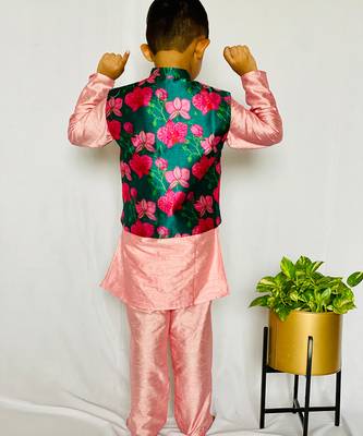 Floral Bandi with pink Kurta and Pajama 5