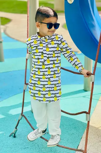 Pineapple Print Round Cut Kurta with Bandi