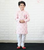 Kurta with stylish embroidered Bandi