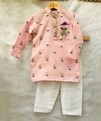 Kurta with stylish embroidered Bandi 4