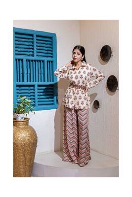 Printed Fusion Set In Shades Of Pink 1