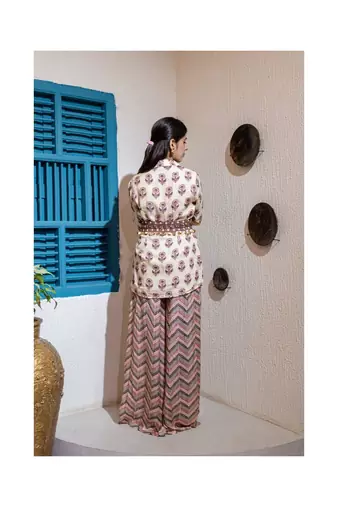 Printed Fusion Set In Shades Of Pink