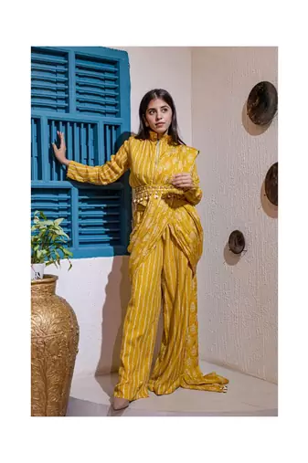 Printed Fusion Set In Mustard