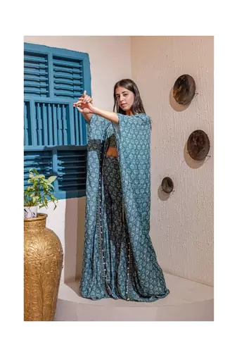 Printed Fusion Set With Cape In Blue
