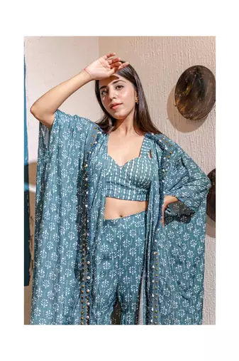 Printed Fusion Set With Cape In Blue