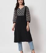 MATINE Women Black Designer Yoke Kurti