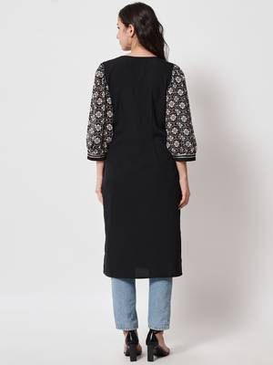 MATINE Women Black Designer Yoke Kurti 3