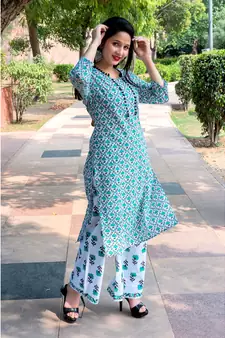 Shri Krishna Fabric Women's Printed Stiched Kurti Set