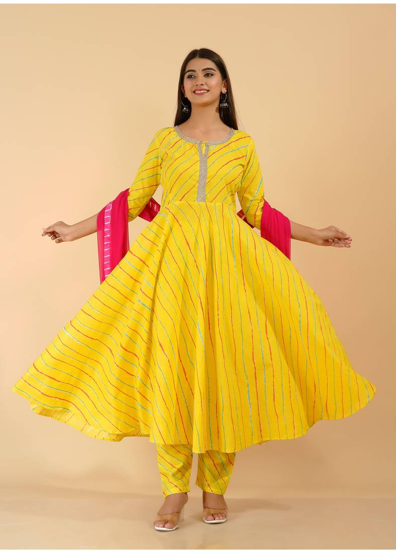 Shri Krishna Fabric INDI Lehriya Stripe Printed Anarkali Kurti With Pant & Dupatta Set