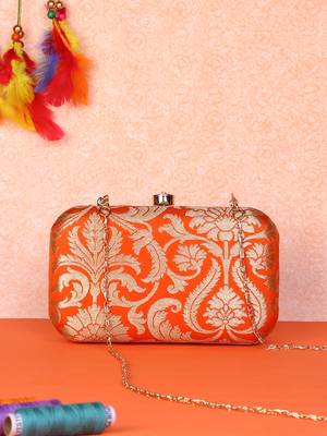 Pink Traditional Clutch Box With Chain Strap 1