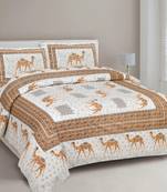 UNIQCHOICE 180 TC Orange Color Animal Printed King Size Bedsheet With 2 Pillow Cover (ELEG-24-Orange)
