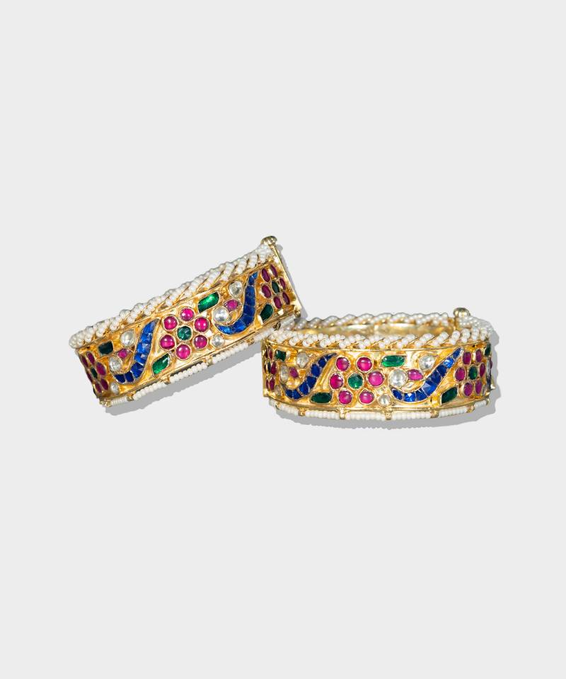 Gold Plated Kundan Bangle Set