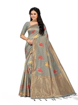 Grey Embroidered Cotton Saree With Blouse 1
