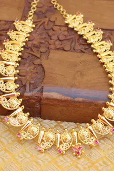 Gold plated mango pink necklace