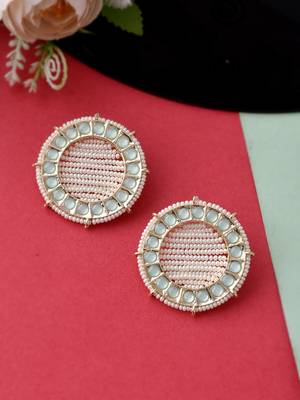 Green earrings 1