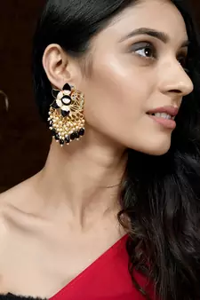 Black earrings
