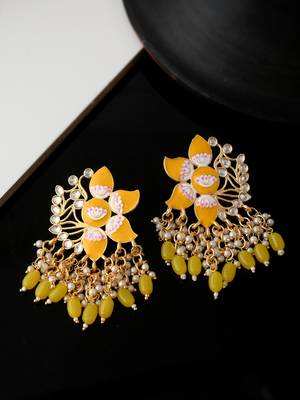 Yellow earrings 1