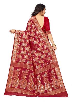 Maroon Embroidered Cotton Saree With Blouse 3