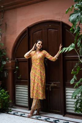 Weavllite Women's Mustard  Pure Cotton Block printed Kurta Set 1