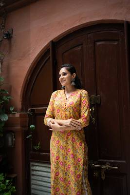 Weavllite Women's Mustard  Pure Cotton Block printed Kurta Set 2