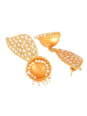 Gold earrings 4