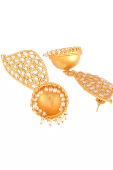 Gold earrings