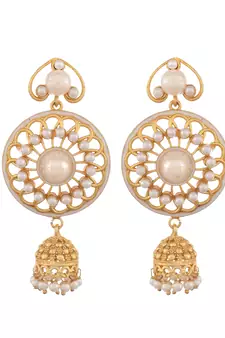 Gold earrings