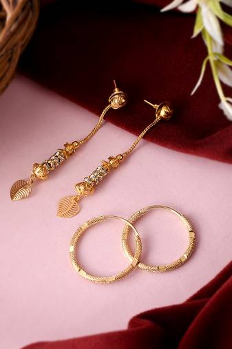 Gold earrings