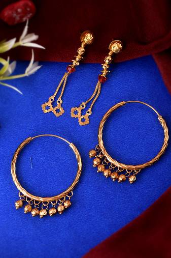 Gold earrings