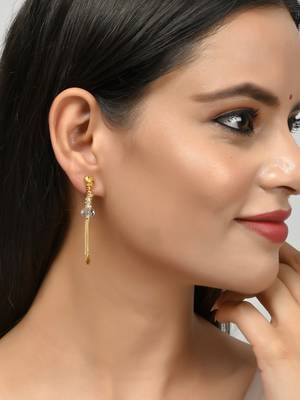 Gold earrings 2