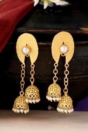 Gold earrings