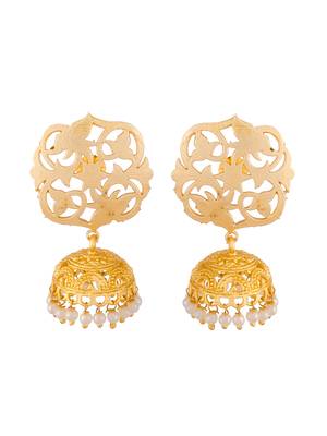 Gold earrings 3