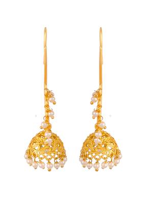 Gold earrings 3